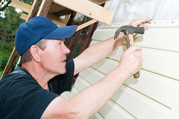 Best Shed Removal  in Trafalgar, IN